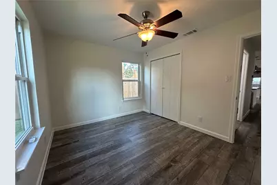 908 Plateau Circle, Austin, TX 78745 - Photo 19
