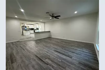 908 Plateau Circle, Austin, TX 78745 - Photo 5