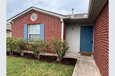 112 Mason Reed Cove, Kyle, TX 78640 - Photo 1