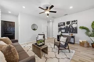 8004 Andravida Dr, Austin, TX 78747 - Photo 13