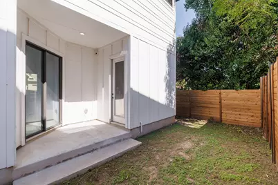 1104 E 2nd Street #2, Austin, TX 78702 - Photo 23