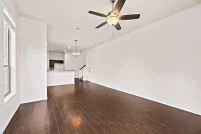 118 Creekside Villa Drive, Kyle, TX 78640 - Photo 11