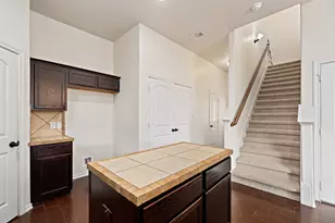 118 Creekside Villa Dr, Kyle, TX 78640 - Photo 13