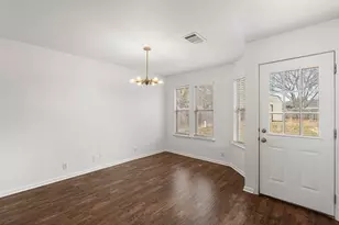 210 Summerside Ave, Lockhart, TX 78644 - Photo 13