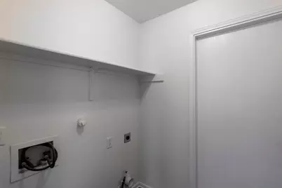 210 Summerside Avenue, Lockhart, TX 78644 - Photo 15