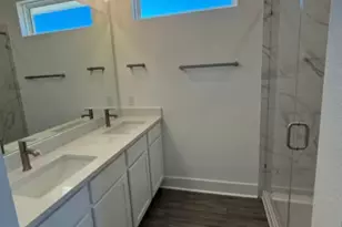 211 Jarred Bryant Ave, Kyle, TX 78640 - Photo 5