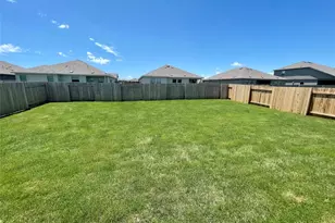 107 Sophora Dr, Hutto, TX 78634 - Photo 21