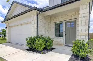 709 Aster Pl, Bastrop, TX 78602 - Photo 3