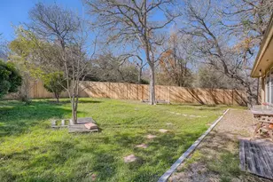 8905 Quick Stream Dr, Austin, TX 78724 - Photo 25