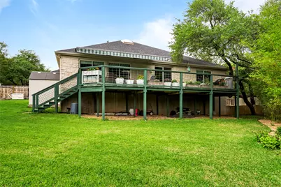 7021 Colberg Court, Austin, TX 78749 - Photo 9