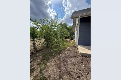 1905 W Saint Johns Ave #B, Austin, TX 78757 - Photo 15