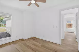 6702 Roseborough Dr, Austin, TX 78747 - Photo 31