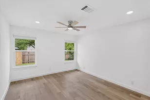 6702 Roseborough Dr, Austin, TX 78747 - Photo 19