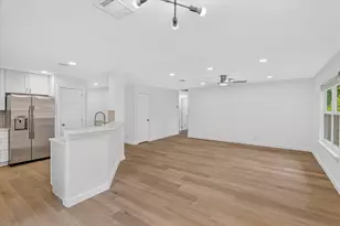 6702 Roseborough Dr, Austin, TX 78747 - Photo 9