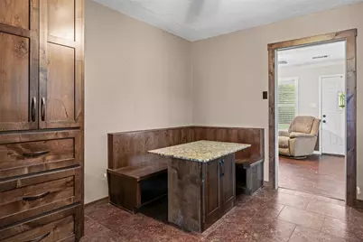 1507 N Cleveland Avenue, Cameron, TX 76520 - Photo 13