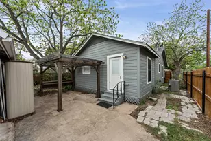 1507 N Cleveland Ave, Cameron, TX 76520 - Photo 27