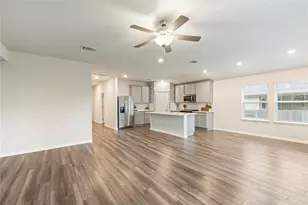 613 Wild Spur Ln, Liberty Hill, TX 78642 - Photo 7