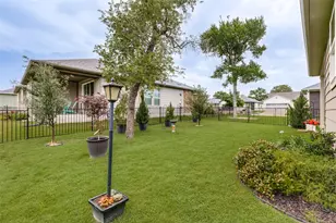 702 Saratoga Ln, Georgetown, TX 78633 - Photo 33