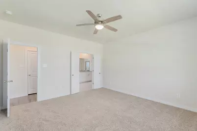 512 Clearlake Drive, Hutto, TX 78634 - Photo 15