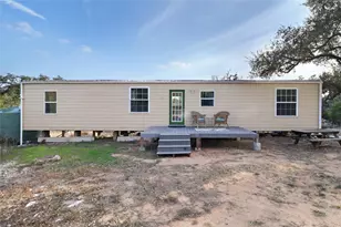 901 Thurman Rd, San Marcos, TX 78666 - Photo 23