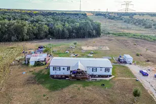 2281 Co Rd 458, Thorndale, TX 76577 - Photo 19