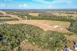 2281 Co Rd 458, Thorndale, TX 76577 - Photo 21