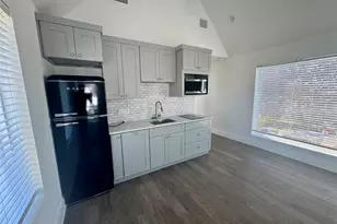 1916 Webberville Rd, Austin, TX 78721 - Photo 7