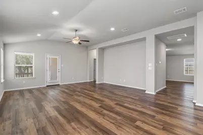 3906 Crockett Avenue, Lago Vista, TX 78645 - Photo 9