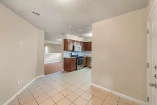 7712 Islander Dr, Austin, TX 78749 - Photo 5
