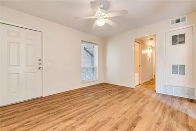 2800 Cole Street #107C, Austin, TX 78705 - Photo 5