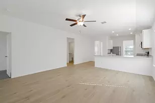 245 W Luna Blue Ln, Jarrell, TX 76537 - Photo 3