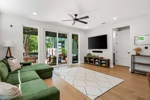 5109 Stone Gate Dr, Austin, TX 78721 - Photo 13