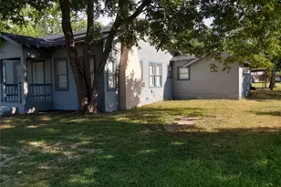 513 San Marcos Hwy, Luling, TX 78648 - Photo 3