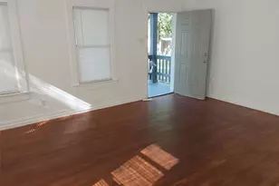 513 San Marcos Hwy, Luling, TX 78648 - Photo 5