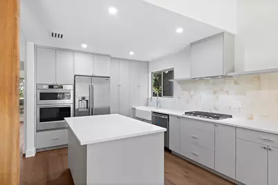 3609 Oak Creek Drive, Austin, TX 78727 - Photo 3