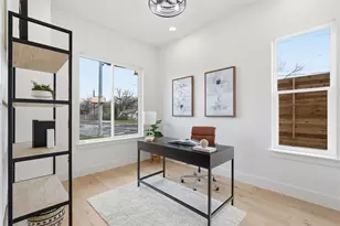 8115 Rockwood Ln, Austin, TX 78757 - Photo 7