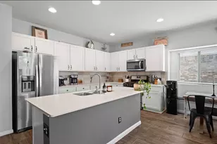 309 Rimrock Ct, Bastrop, TX 78602 - Photo 5