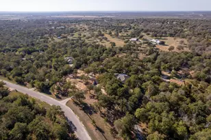 346 The Oaks Blvd, Elgin, TX 78621 - Photo 37