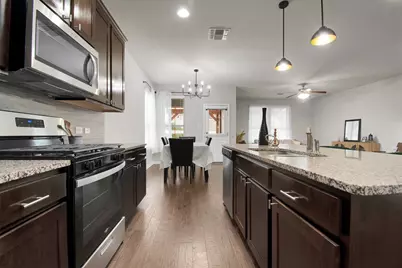 13601 Larrys Lane, Austin, TX 78652 - Photo 5