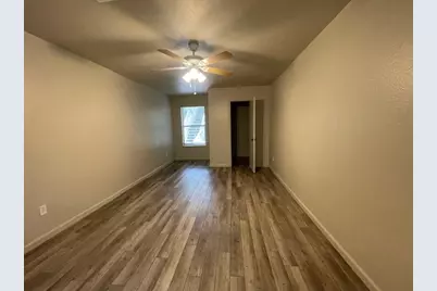 8808 Mountain Ridge Drive #B, Austin, TX 78759 - Photo 23
