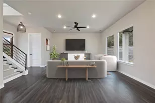 18200 Fair Ln, Jonestown, TX 78645 - Photo 17