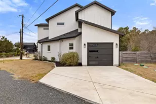 18200 Fair Ln, Jonestown, TX 78645 - Photo 5