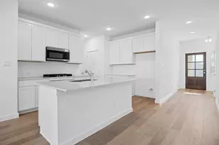 8006 Shining Flor Run, Lago Vista, TX 78645 - Photo 9