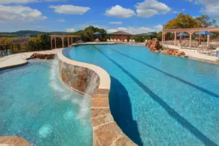 8006 Shining Flor Run, Lago Vista, TX 78645 - Photo 37