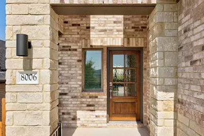 8006 Shining Flor Run, Lago Vista, TX 78645 - Photo 3