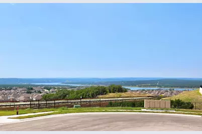 8006 Shining Flor Run, Lago Vista, TX 78645 - Photo 31