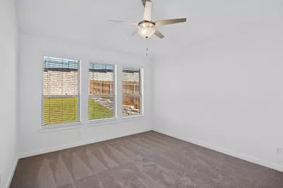 8006 Shining Flor Run, Lago Vista, TX 78645 - Photo 13