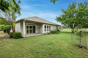 111 Hampton Cir, Georgetown, TX 78633 - Photo 27