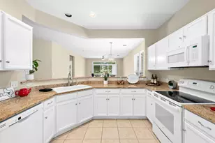 111 Hampton Cir, Georgetown, TX 78633 - Photo 13