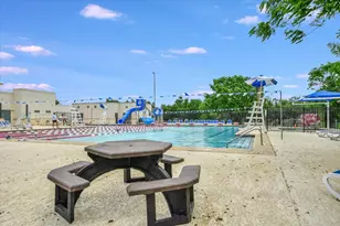 6808 Luckenbach Ln, Austin, TX 78729 - Photo 27